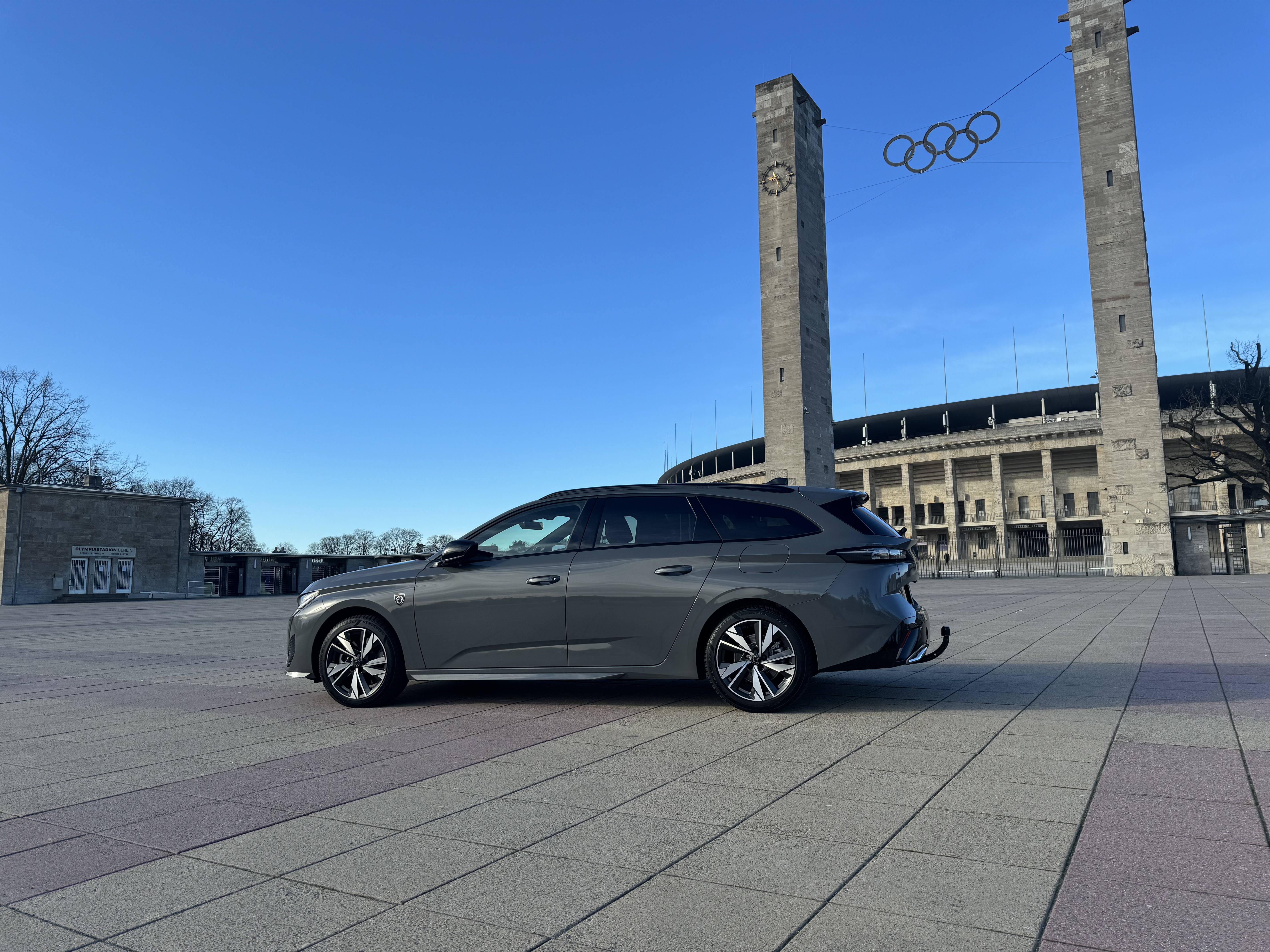 Peugeot Der neue 308 GT | HYBRID 225 e-EAT8 2