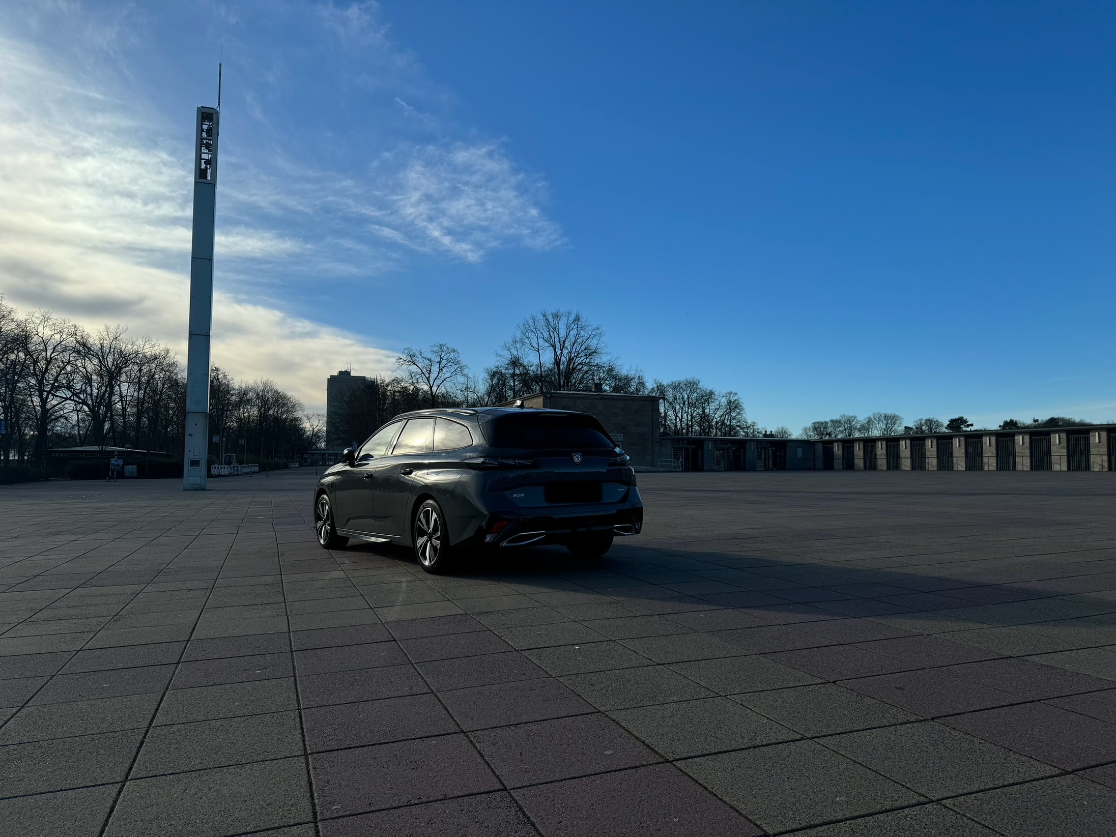 Peugeot Der neue 308 GT | HYBRID 225 e-EAT8 3